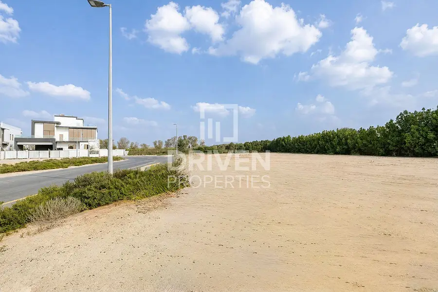 Multiple Options Available | Prime Location