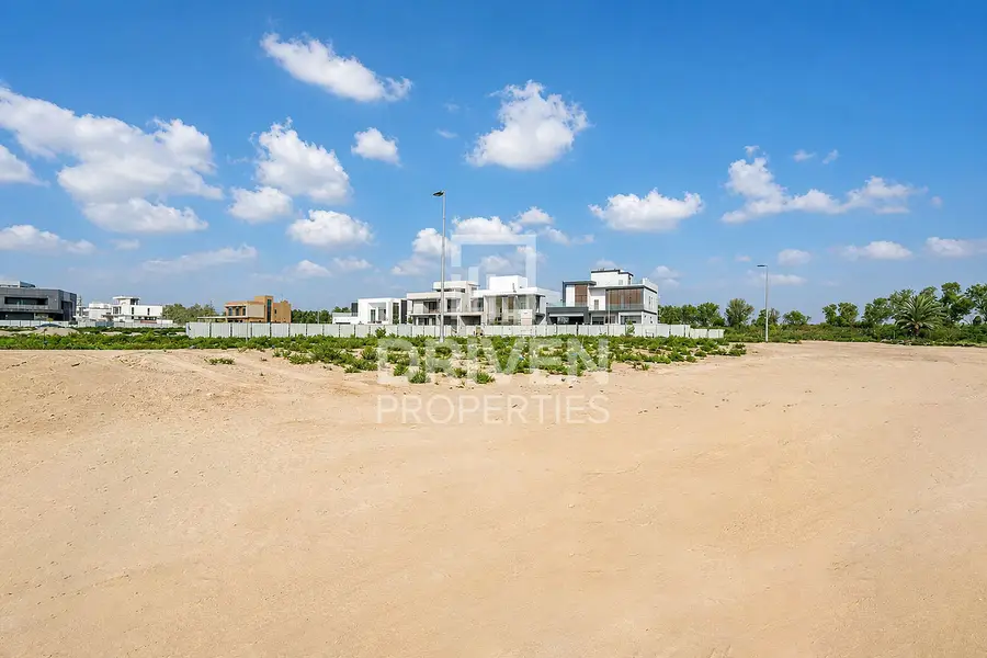 Multiple Options Available | Prime Location