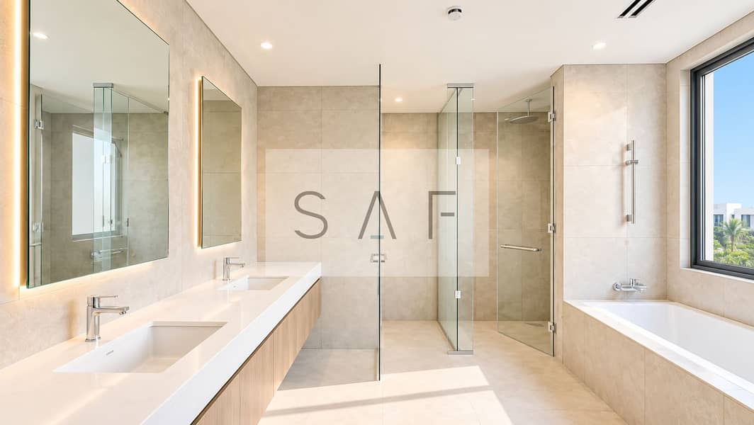 10 Modern Minimalist Bathroom Retreat. png
