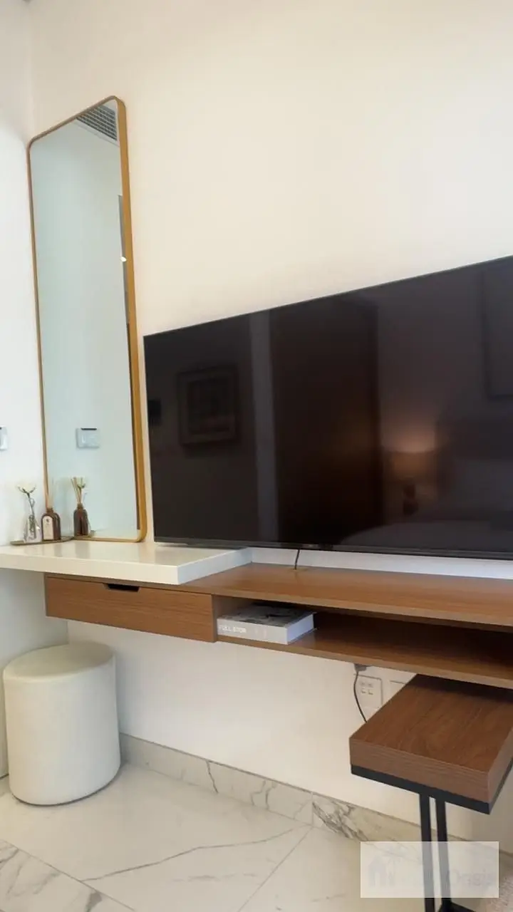 •Brand New•Luxuries Furnished •Specious Layout•Freehold•