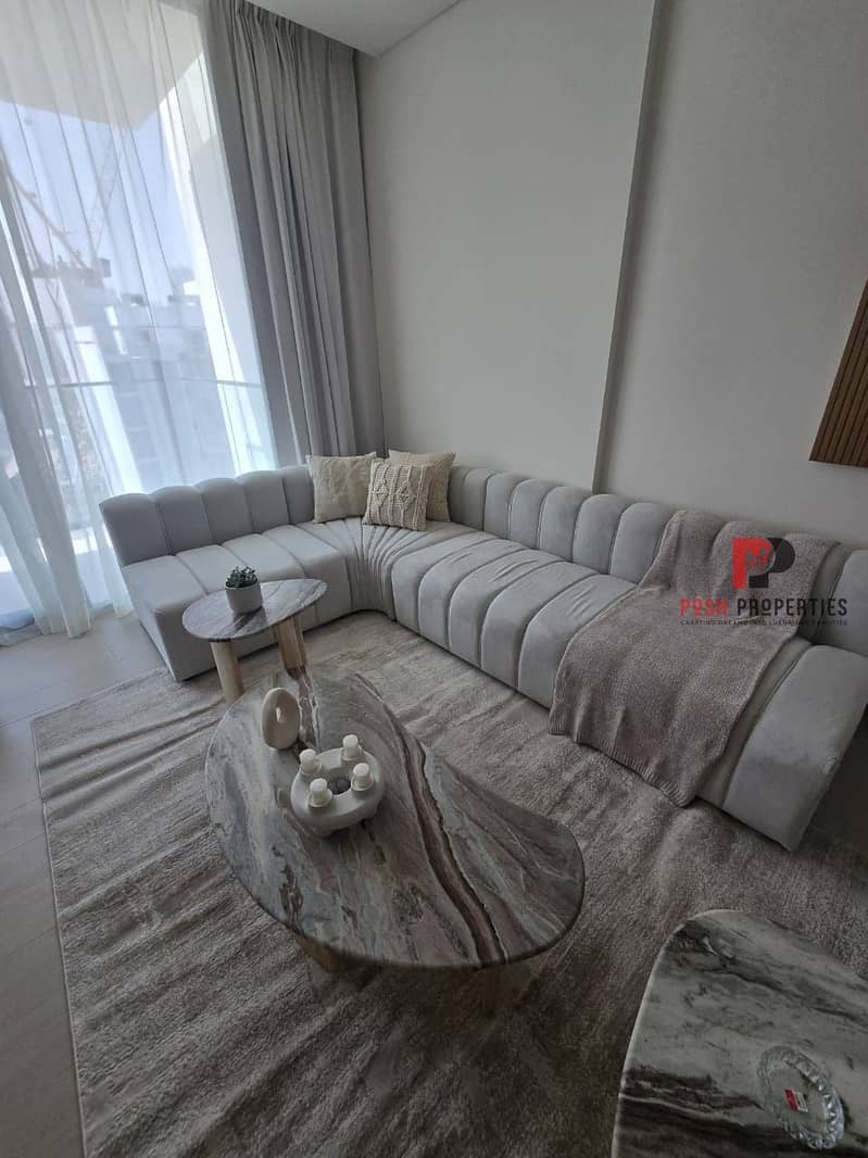 6 WhatsApp Image 2026-10-08 at 23.29. 42 (1). jpeg