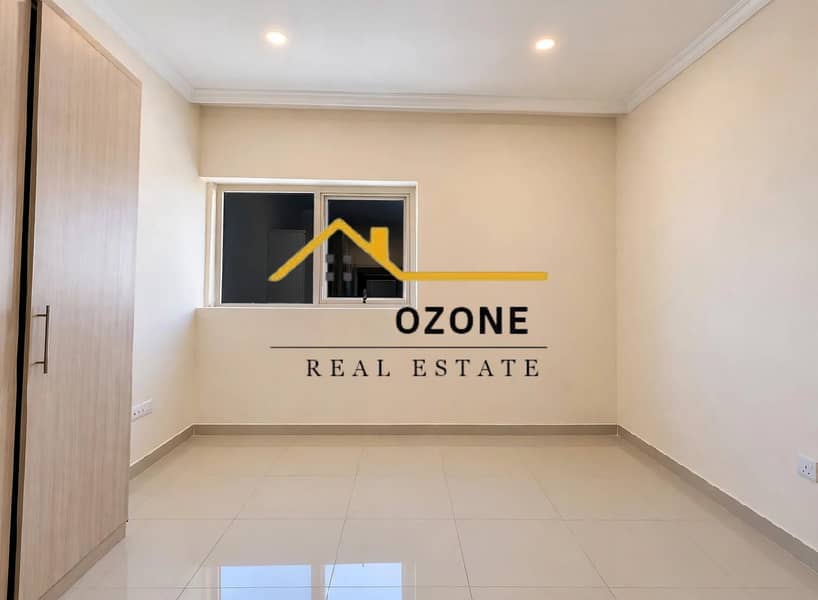 9 89753. jpg