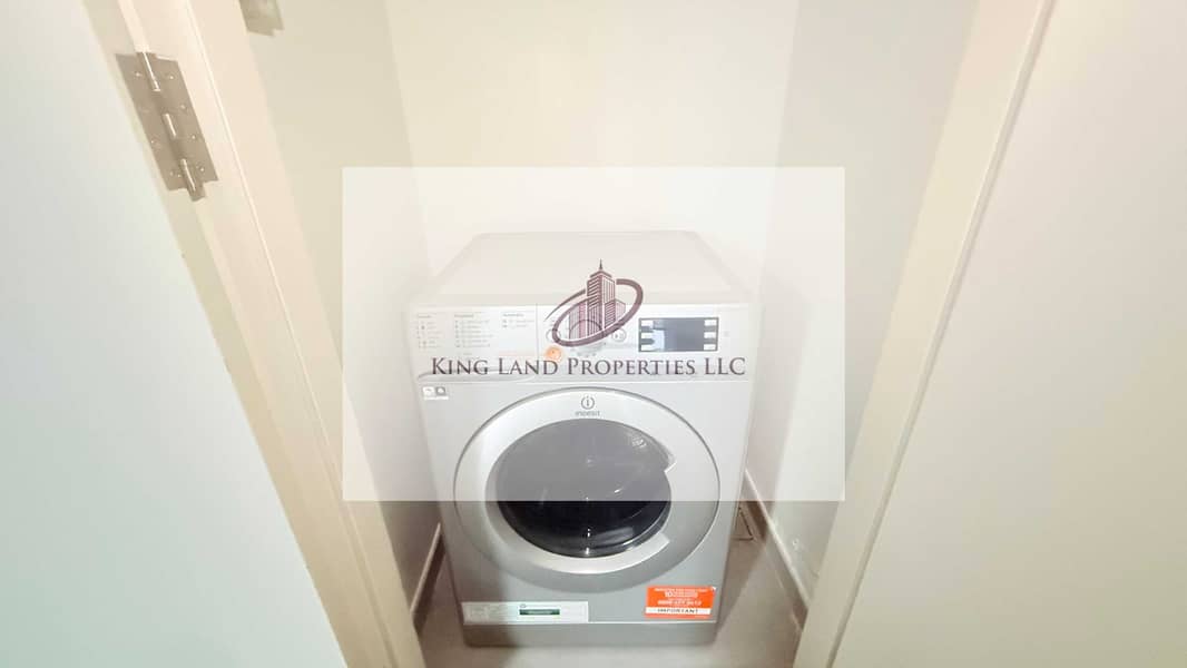 5 8a119de2-9c45-47ae-b4ce-f3fb994d7ee9. jpg