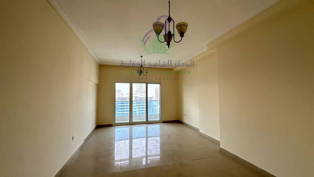 3 apartment-for-rent-2-bedroom-almmzr-alsharqh-living-room-05. jpg
