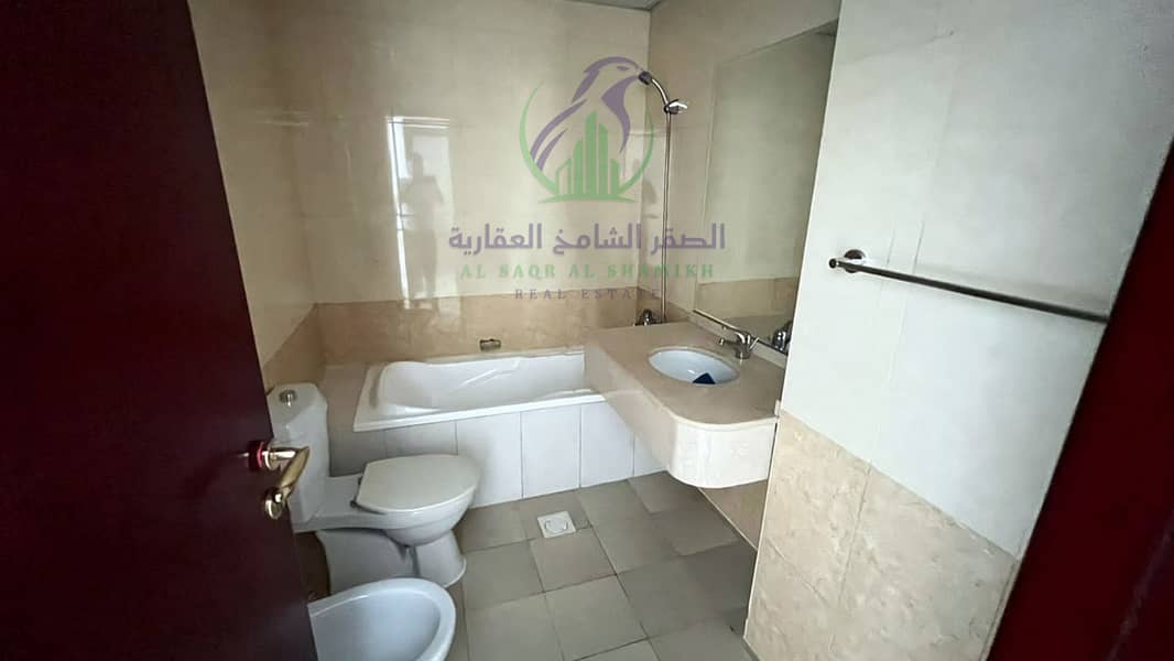 20 apartment-for-rent-3-bedroom-altaawn-alsharqh-bathroom-21. jpg