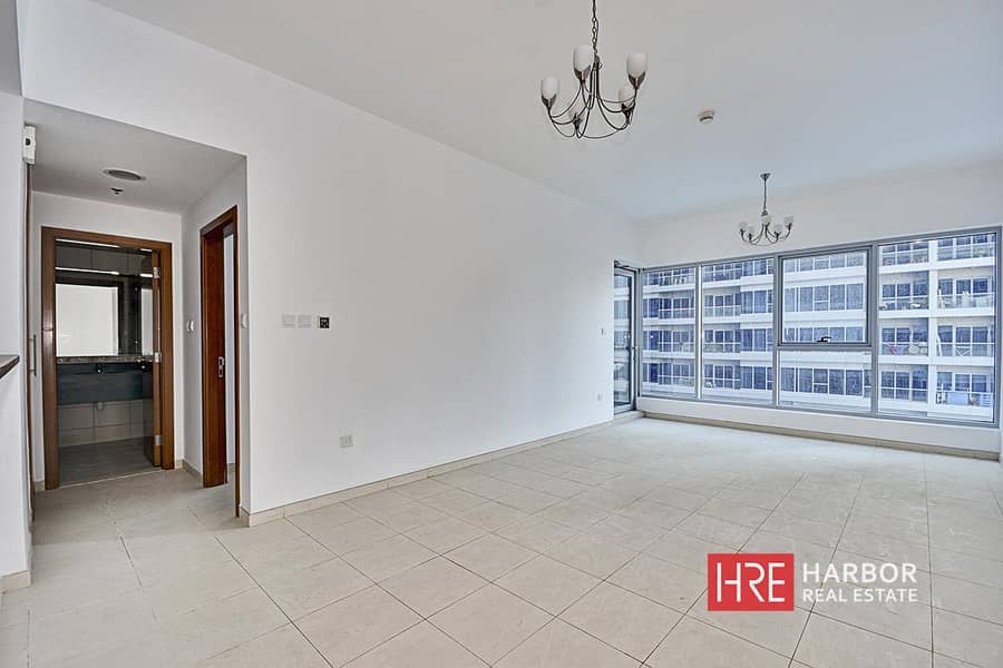 Apartamento en Dubai Land Residence Complex (DLRC),Skycourts Towers,Skycourts Tower A, 1 dormitorio, 650000 AED - 16792682 Apartamento en Dubai Land Residence Complex (DLRC),Skycourts Towers,Skycourts Tower A, 1 dormitorio, 650000 AED - 16792682