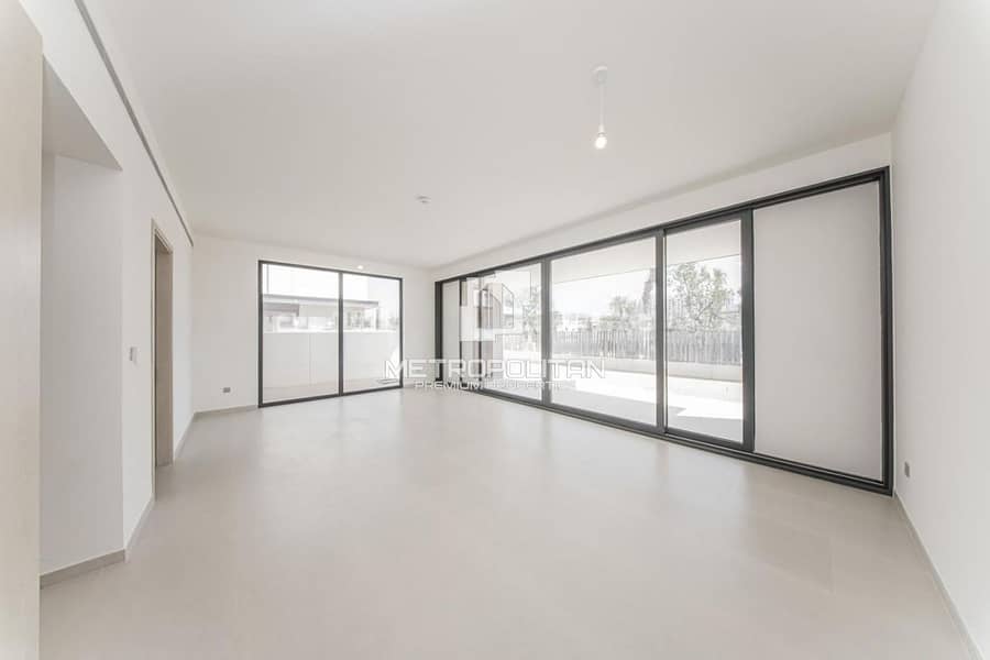 Stand-Alone Villa | Huge Plot | Landscaped Garden Stand-Alone Villa | Huge Plot | Landscaped Garden