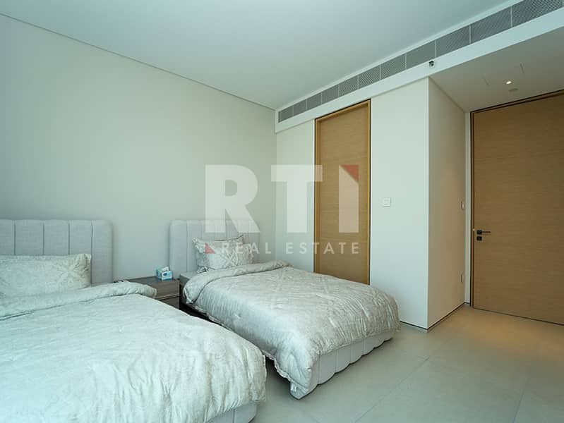 15 Image 15