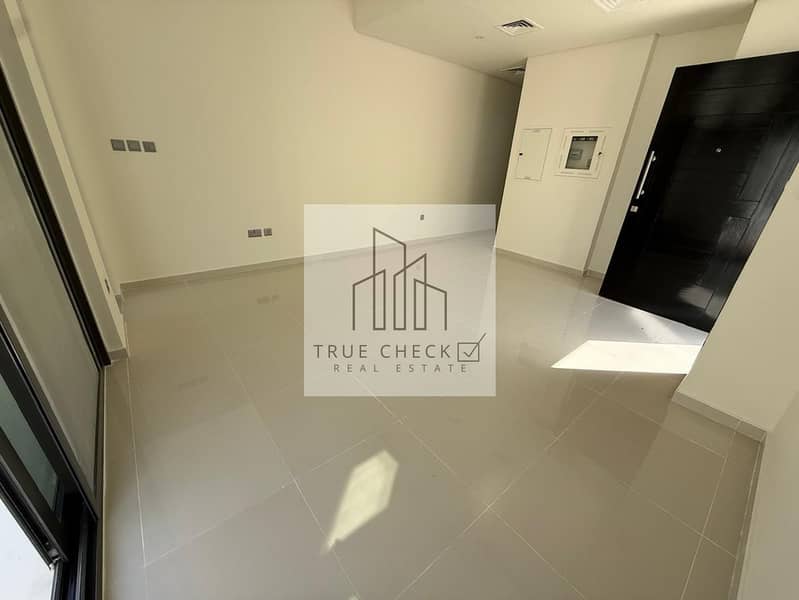 21 WhatsApp Image 2026-10-09 at 11.10. 39 AM (3). jpeg