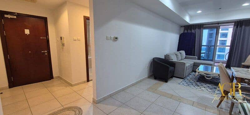 12 feaed597-f62d-4eef-9b7d-df985cf14cbd. jpg