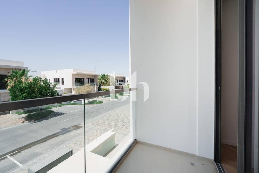 23 images image img