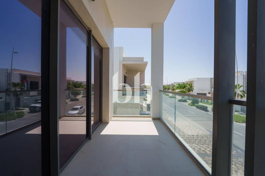 28 images image img