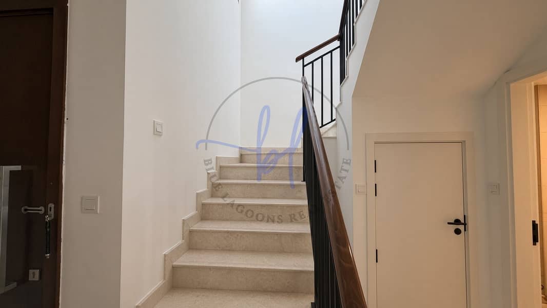 10 BY1BR. jpg