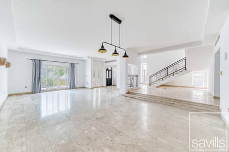 4 Bedroom Villa for Rent in Umm Suqeim, Dubai - 4 Bed+ Study | Spacious home | 2 Kitchens