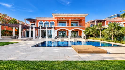 7 Bedroom Villa for Sale in Palm Jumeirah, Dubai - Image 1 7 Bedroom Villa for Sale in Palm Jumeirah, Dubai - Image 1