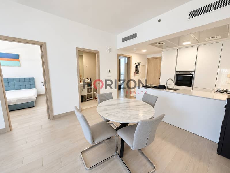 4 Bright Scandinavian Open-Plan Interior. jpg