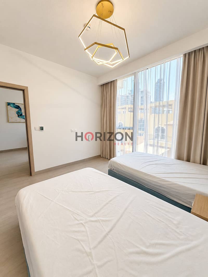 6 Modern Twin Bedroom with City Views. jpg