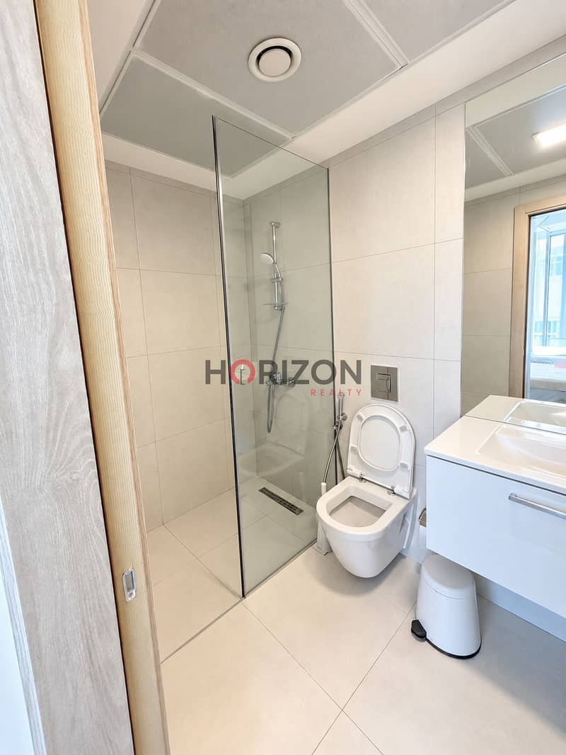 12 Modern Minimalist Walk-In Bathroom. jpg