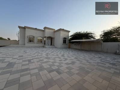 Villa de 3 chambres à à louer à Al Refaa, Ras Al Khaimah - WhatsApp Image 2026-10-09 at 12.06. 41 PM. jpeg