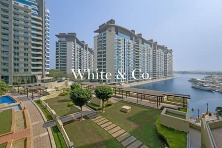 2 habitaciones Apartamento para en Alquiler en Palm Jumeirah, Dubai - Apartamento en Palm Jumeirah,Marina Residences,Marina Residences 1, 2 dormitorios, 185000 AED - 16794375 2 habitaciones Apartamento para en Alquiler en Palm Jumeirah, Dubai - Apartamento en Palm Jumeirah,Marina Residences,Marina Residences 1, 2 dormitorios, 185000 AED - 16794375