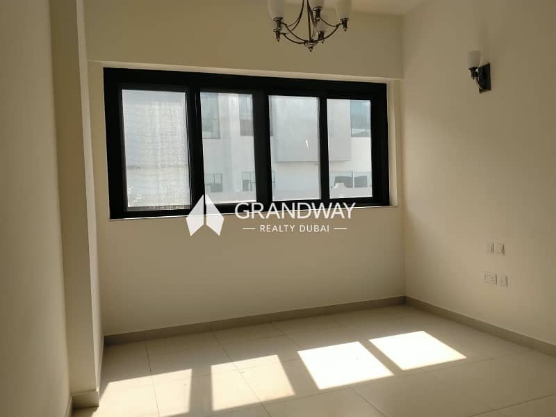 7 Spacious 5BR Villa I Mirdif Community Location — photo 7