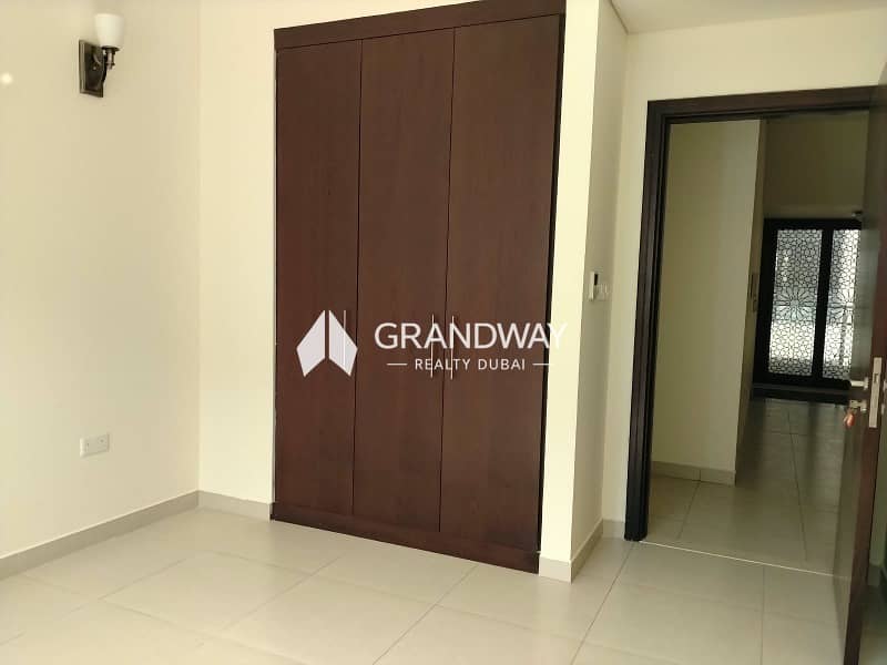 11 Spacious 5BR Villa I Mirdif Community Location — photo 11