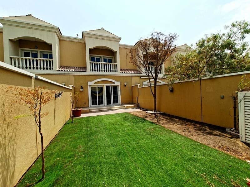 Freshly Painted|Landscaped Garden|Sunny and Bright Freshly Painted|Landscaped Garden|Sunny and Bright