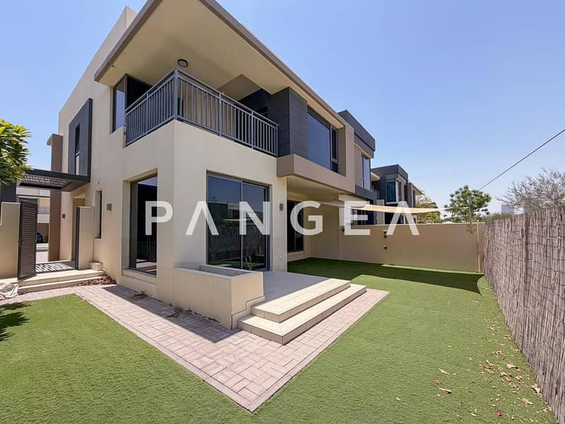 Casa adosada en Dubai Hills Estate,Maple,Maple 1, 5 dormitorios, 285000 AED - 16794579 Casa adosada en Dubai Hills Estate,Maple,Maple 1, 5 dormitorios, 285000 AED - 16794579