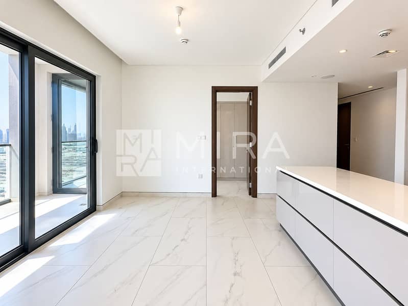 3 Sunlit Minimalist Apartment Interior