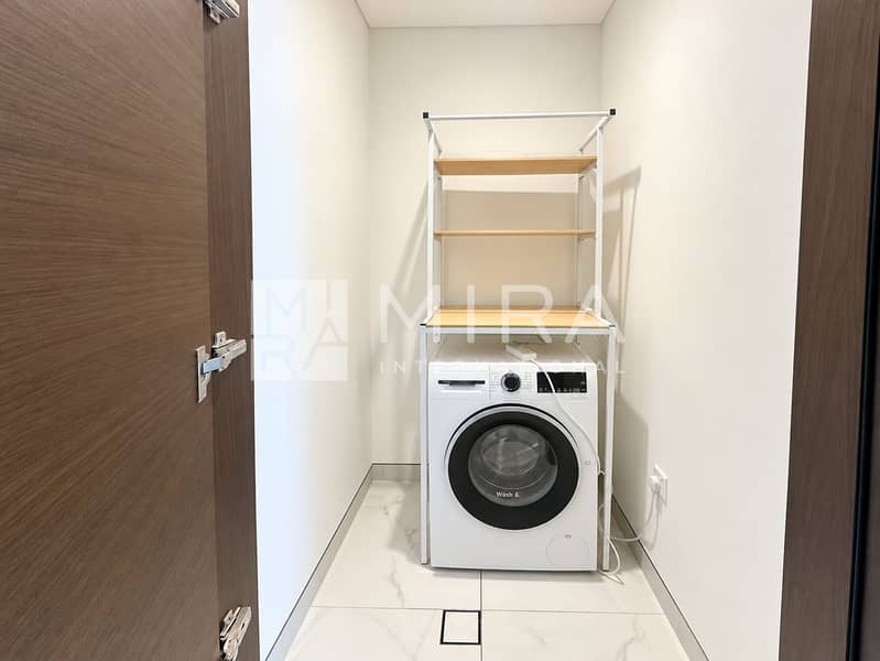 15 Minimalist Laundry Closet with Shelving