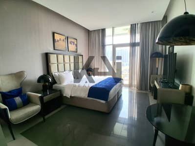 Studio for Rent in Business Bay, Dubai - High Floor | Big Balcony | Bay Square View