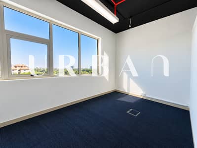Office zum Miete in Dubai Investments Park (DIP), Dubai - Urban Office with City Views. png