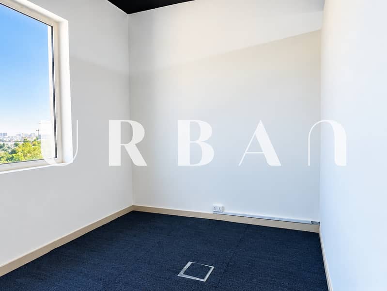 2 Minimalist Urban Office Interior. png