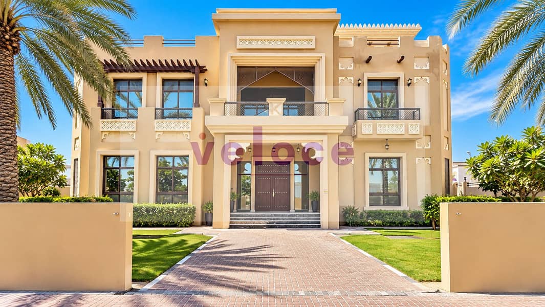 2 Grand Palm-Framed Luxury Villa. png