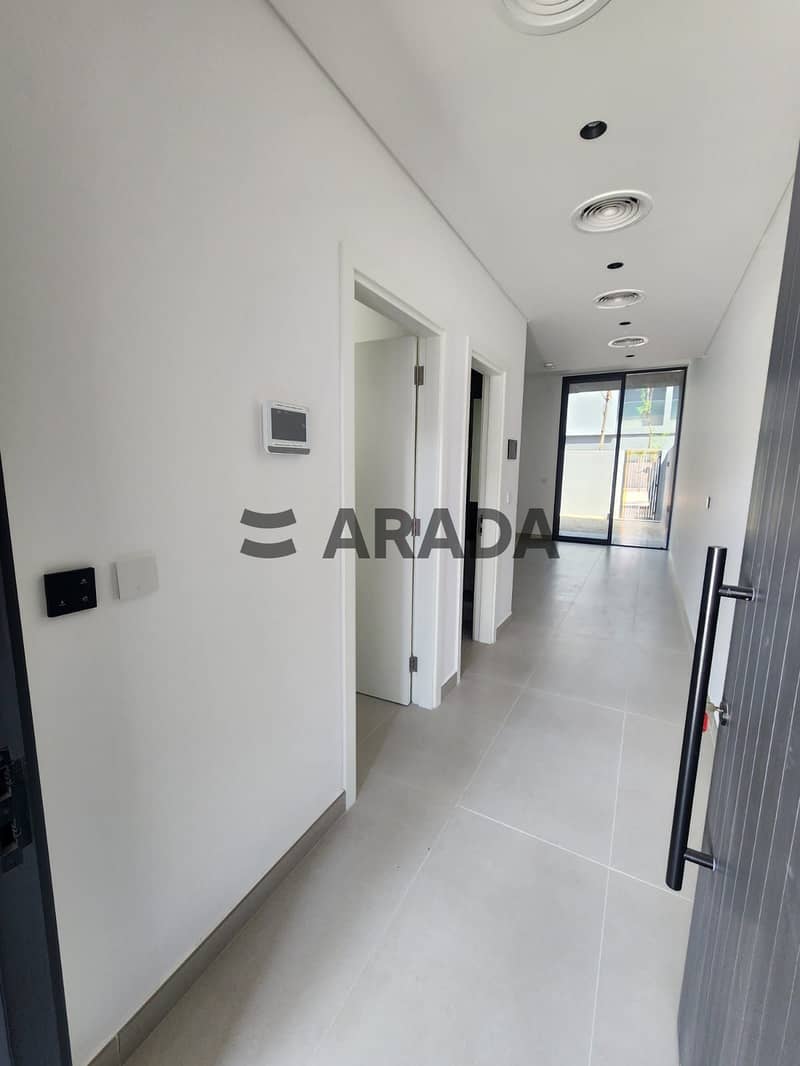 5 1ee66cb9-f9e2-4b1a-afed-d337ec020ae8. jpg