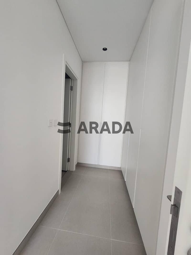 7 0a230bd2-b0c8-419d-9e07-f563ce798500. jpg