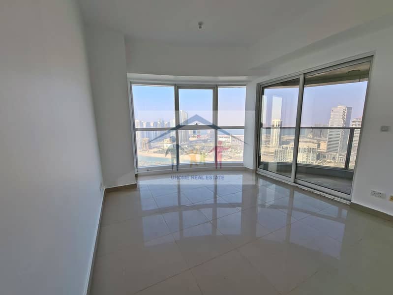 6 06-bedroom-sea-view-balcony. jpg
