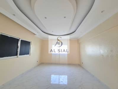 4 Bedroom Villa for Rent in Al Khaledia Suburb, Sharjah - 20260901_171650. jpg 4 Bedroom Villa for Rent in Al Khaledia Suburb, Sharjah - 20260901_171650. jpg