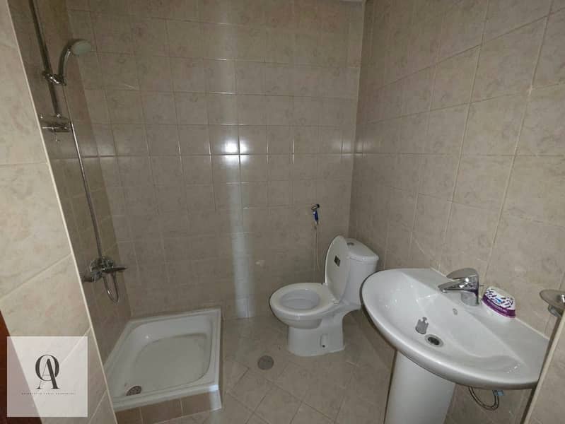 7 WhatsApp Image 2026-10-07 at 13.08. 30 (4). jpeg