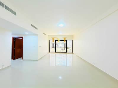 3 Schlafzimmer Wohnung zum Miete in Bur Dubai, Dubai - 0977ef4f-712e-4e0b-b9a2-33ac9155332e. jpg 3 Schlafzimmer Wohnung zum Miete in Bur Dubai, Dubai - 0977ef4f-712e-4e0b-b9a2-33ac9155332e. jpg
