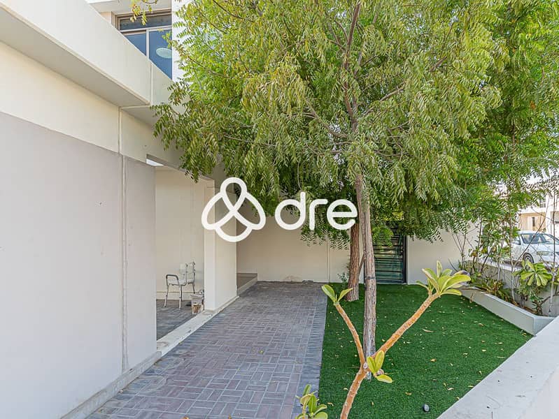 32 DRE09149. JPG