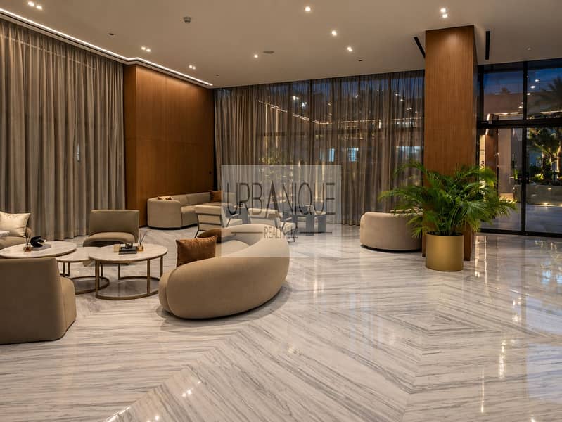 12 Luxurious Evening Lobby Lounge. png