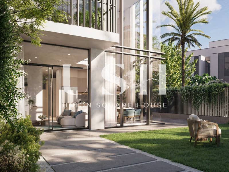 12 La Tilia Gallery_page-0019. jpg