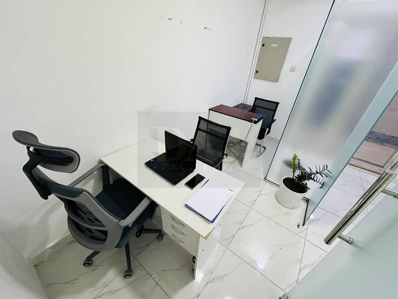10 e301d1e5-af30-4f3f-982c-40539ecbfc32. jpg