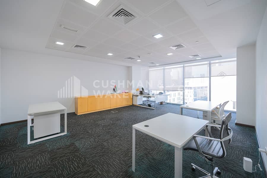 4 702,CurrencyHouse-1. jpg