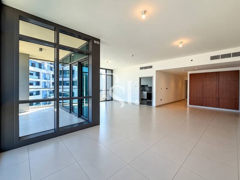 6 WhatsApp Image 2026-10-08 at 1.41. 01 PM (1). jpeg
