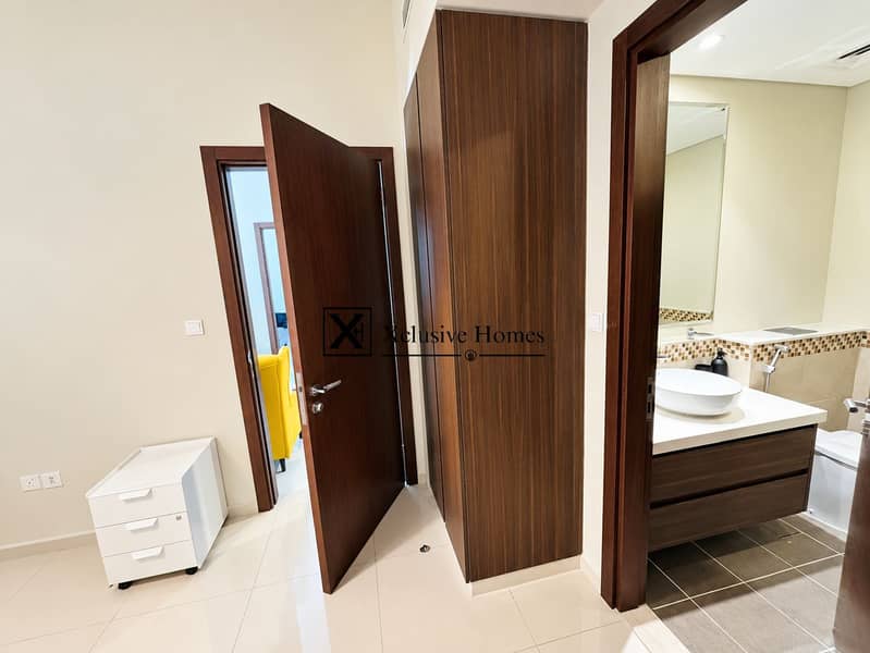 13 Bright, natural real estate interior-4. png
