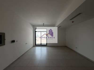 Appartement de 1 chambre à à vendre à Dubai Land Residence Complex (DLRC), Dubai - WhatsApp Image 2026-10-08 at 11.10. 19 PM (2). jpeg Appartement de 1 chambre à à vendre à Dubai Land Residence Complex (DLRC), Dubai - WhatsApp Image 2026-10-08 at 11.10. 19 PM (2). jpeg
