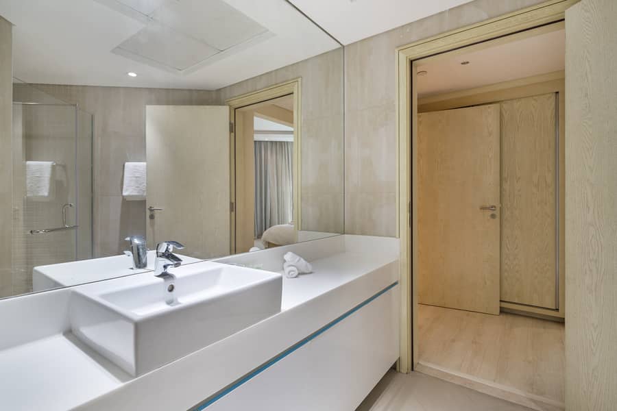 26 Oak Tree Al Bateen Residences 1306 - 39. jpg