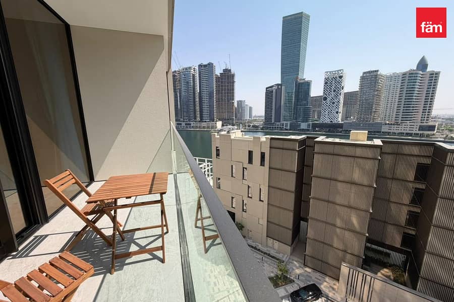Brand New | Vacant | Partial Canal | Furnished Brand New | Vacant | Partial Canal | Furnished